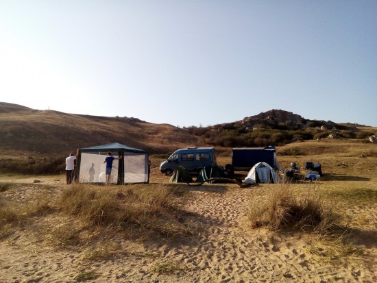 IMG_20180821_074233.jpg (305.83 КБ) 2810 просмотров Наш лагерь на Генеральских пляжах