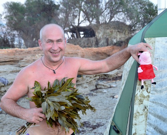 Мне тут как-то написали коменты к бане на море " ну вы и развлекаетесь"<br />Так, моё мнение... <br />Баня не развлечение, а образ жизни!