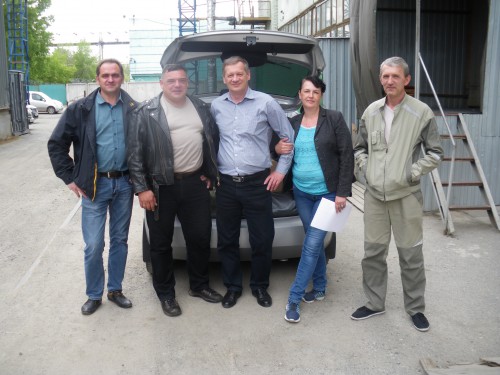 IMGP0008.JPG (291.15 КБ) 2069 просмотров А вот теперь "Кайфандры" уже в машине