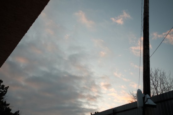 DSCF3087.JPG (160.3 КБ) 2969 просмотров Закаты у нас здесь знатные, жаль сегодня было не до них(