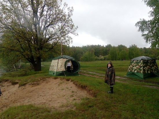 Помощницы