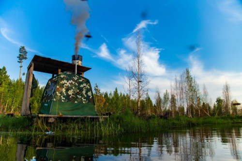 IMG_6120_1_новый размер.jpg (197.6 КБ) 5702 просмотра Общий вид бани. Обратите внимание на гнус.