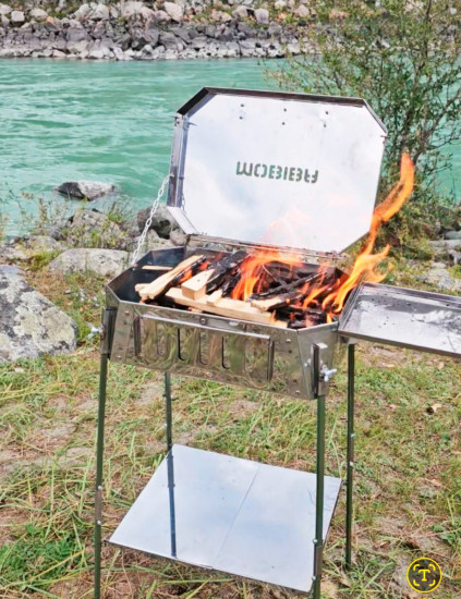 Мангал МГ2 и дрова.jpg