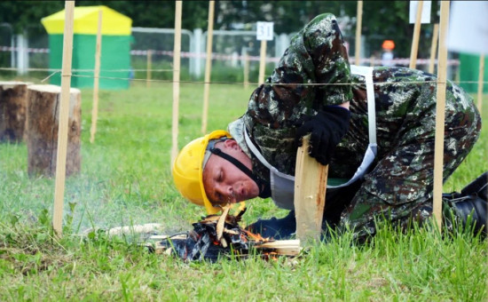 Разжигание костра на скорость.jpg