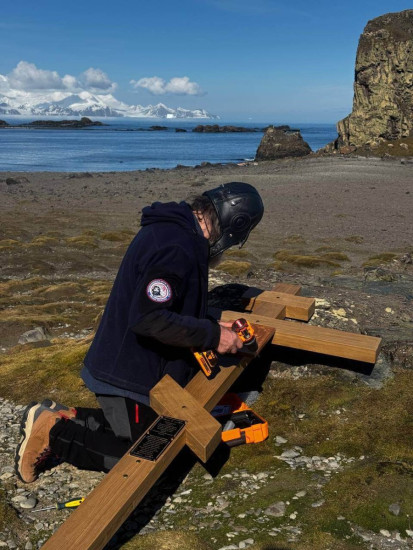 Фёдор Конюхов на острове Смоленск