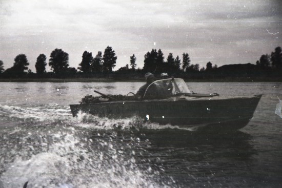 03.jpg
