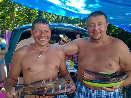 Ходьбы один за столом вспомнил что это вредно)